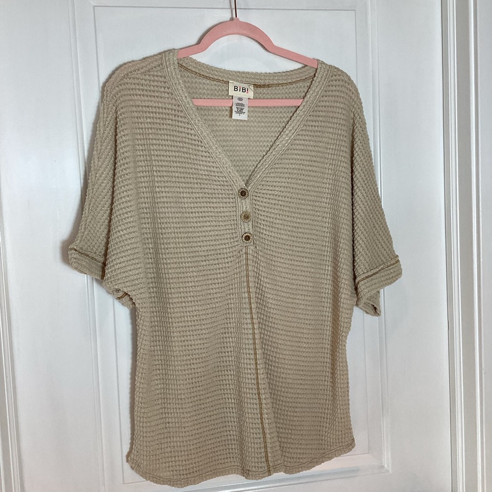 Boutique: BIBI ivory Waffle Knit V-Neck Top vanilla waffle.
